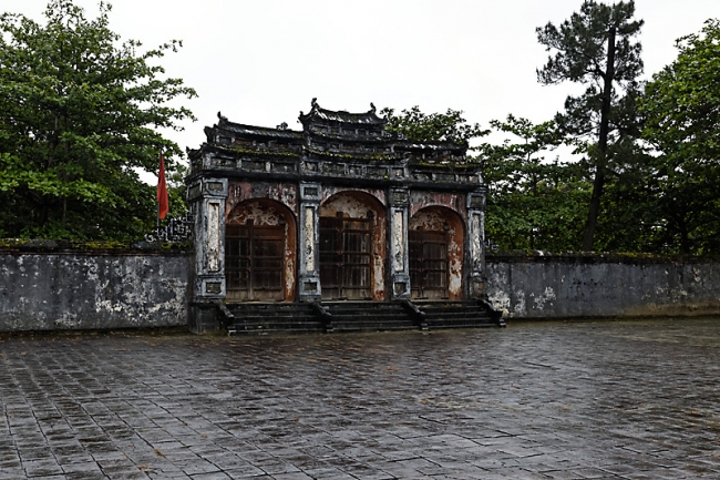 Hué-Tombeau de Minh Mang-009